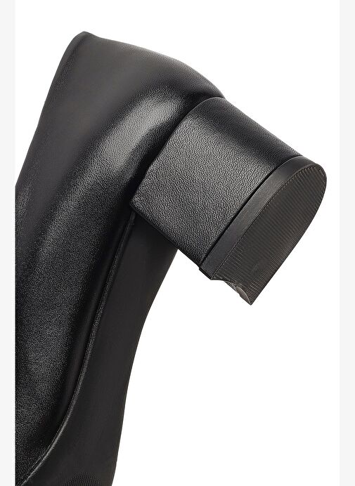 Derimod Flex Kadın Siyah Kalın Topuklu Deri Ayakkabı 25AFD380518 - Görsel 9