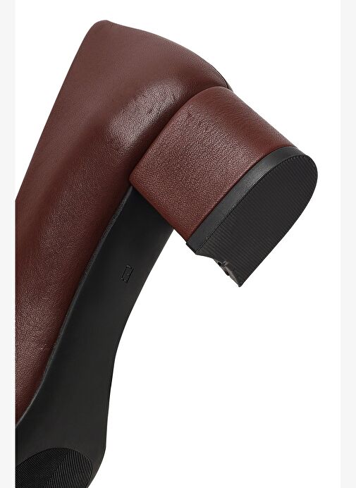 Derimod Flex Kadın Bordo Kalın Topuklu Deri Ayakkabı 25AFD380718 - Görsel 9