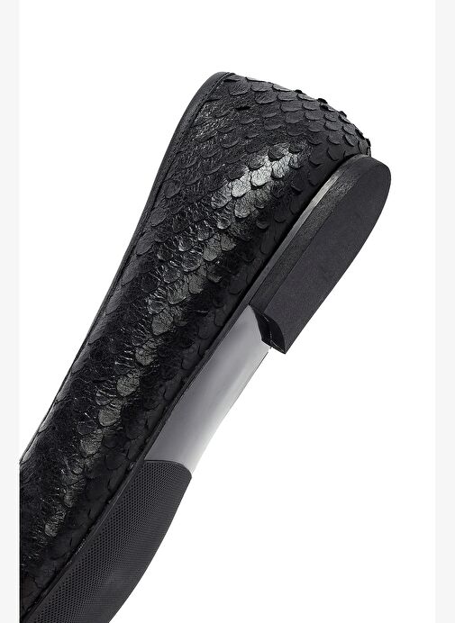 Kadın Siyah Desenli Deri Babet 25AFD120840 - Görsel 9