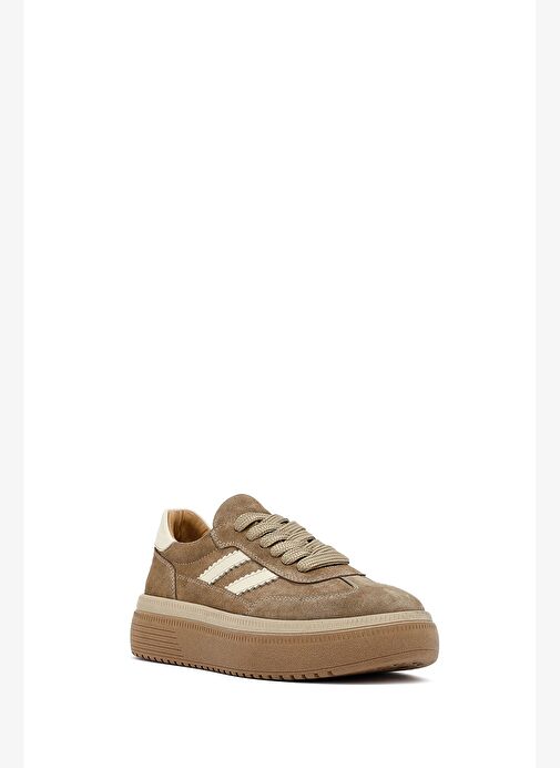 Kadın Bej Bağcıklı Kalın Tabanlı Süet Deri Sneaker 25AFD512610 - Görsel 7