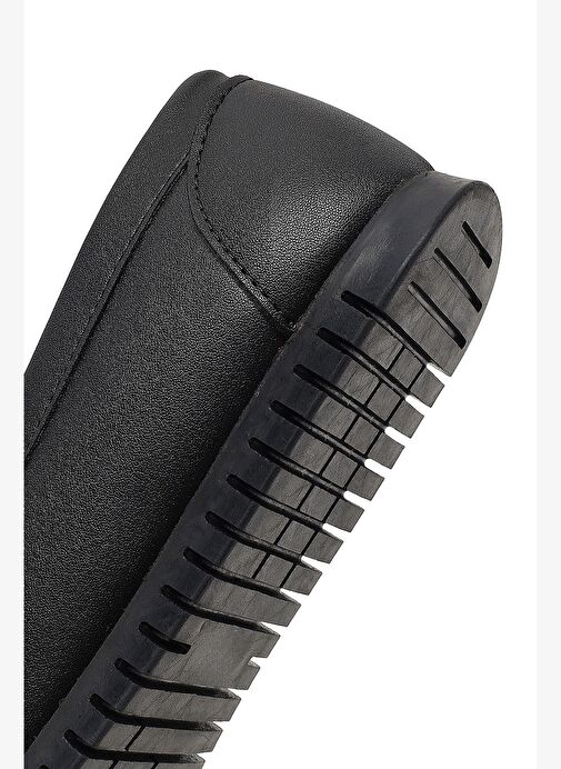 Kadın Siyah Tokalı Loafer 25AFE145018 - Görsel 9