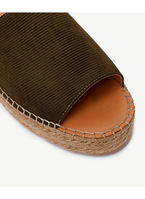 Yargıcı Bej Kadın Deri Terlik 23YKAY4009X - Görsel 3