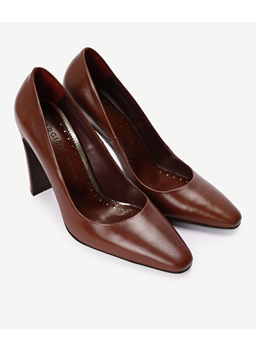 DERİ TOPUKLU AYAKKABI - Görsel 5