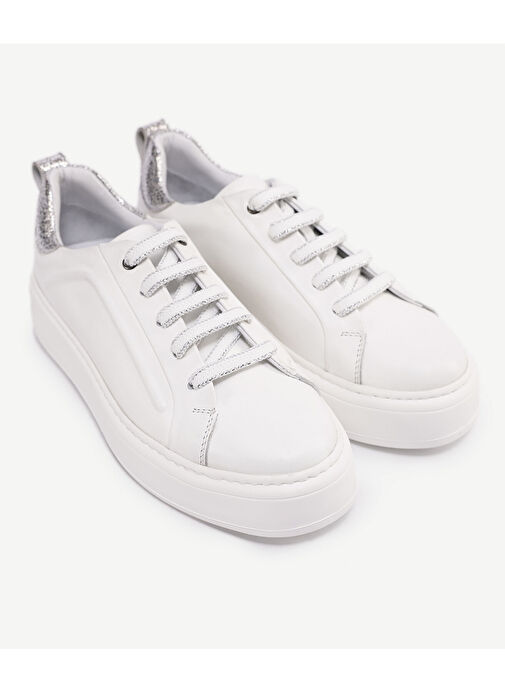 KABARTMA DETAYLI DERİ SNEAKERS - Görsel 6