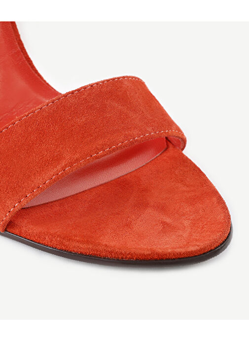 FİYONK DETAYLI DERİ TOPUKLU AYAKKABI - Görsel 3