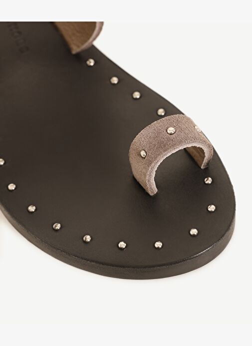 Zımba Detaylı Deri Terlik - Görsel 3