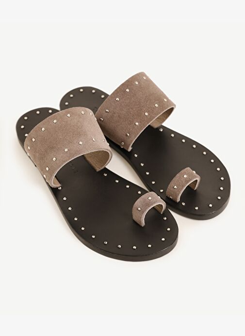 Zımba Detaylı Deri Terlik - Görsel 5