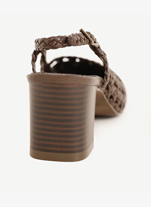 Yargıcı Yargıcı Kahverengi Deri Örgü Arkası Açık Topuklu Ayakkabı Sandalet & Terlik | Boyner Kahverengi - 4. görsel