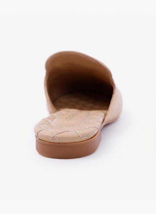 Nakış Detaylı Önü Kapalı Terlik - Görsel 4