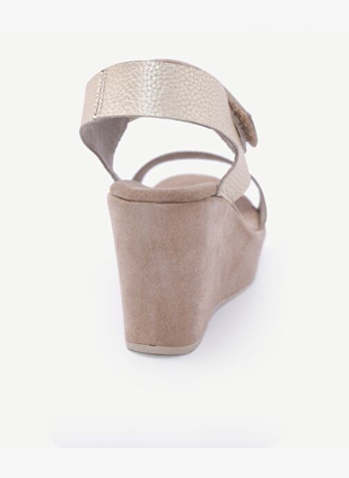 Tek Bantlı Dolgu Topuk Alçak Sandalet - Görsel 4