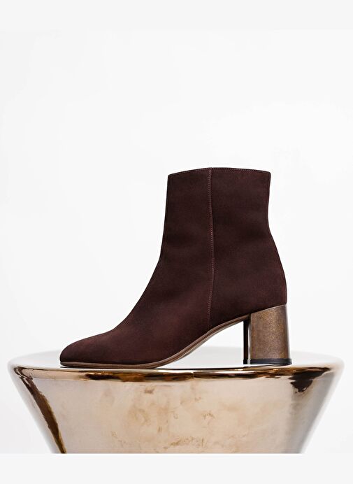 Metal Ökçeli Deri Topuklu Bot - Görsel 6