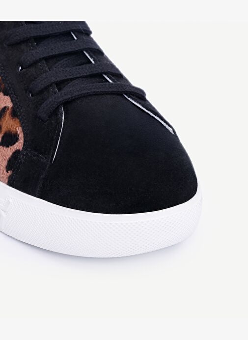 Garni Detaylı Spor Ayakkabı - Görsel 3