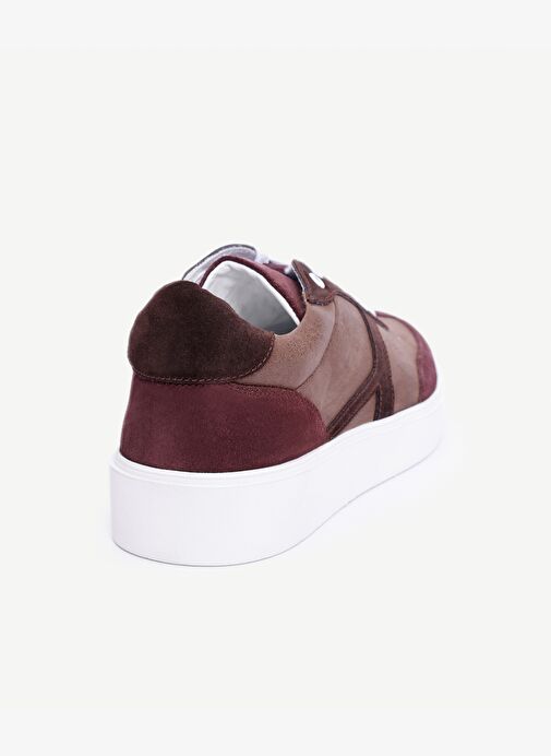 Havuz Tabanlı Spor Ayakkabı - Görsel 4