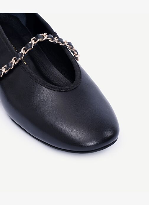 Zincir Detaylı Deri Babet - Görsel 3