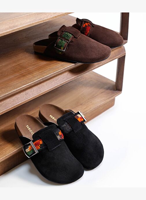 Şerit Detaylı Deri Terlik - Görsel 6