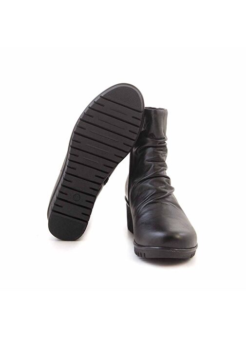 Tanca Kadın Bot 2001 - Görsel 6