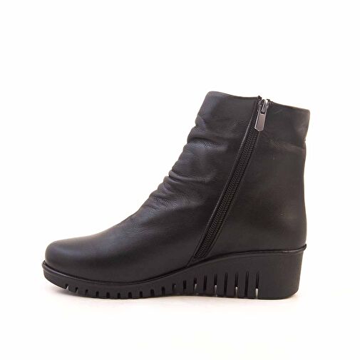 Tanca Kadın Bot 2001 - Görsel 3