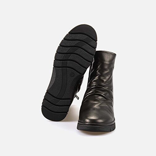 Kemal Tanca Kadın Bot 10010 - Görsel 6