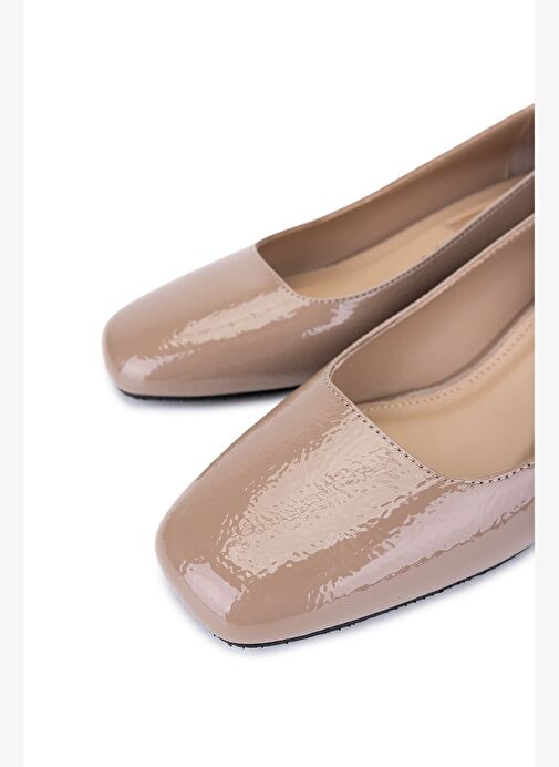 Tamer Tanca Kadın Suni Deri Vizon Rugan Topuklu Ayakkabı - Görsel 4