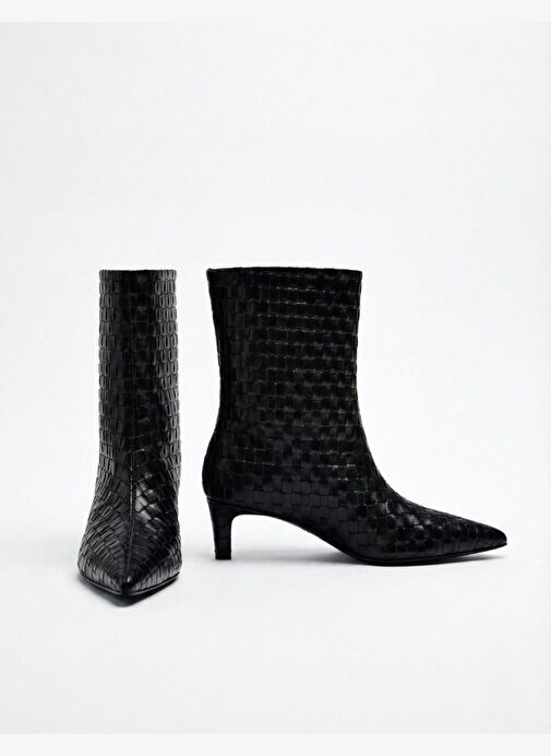 Kadın Siyah Desenli İnce Topuklu Sivri Burun Çizme - Görsel 5