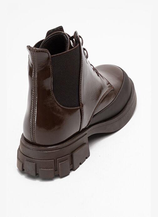 CHALLO Kahverengi Rugan Bağcıklı Lastikli Kadın Postal Bot - Görsel 6