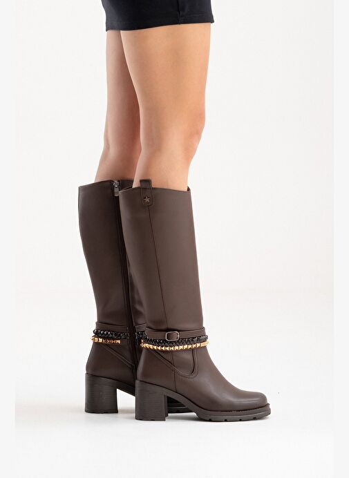 VIORRA Kahverengi Cilt Kayışlı Kadın Kalın Topuklu Çizme - Görsel 4