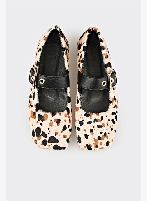 Bej Hayvan Desenli Deri Kadın Günlük Ayakkabı - Görsel 5