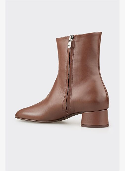 Kahve Deri Kadın Klasik Bot - Görsel 4