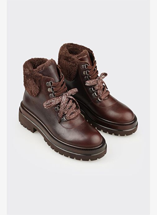 Kahve Deri Kadın Günlük Bot - Görsel 3