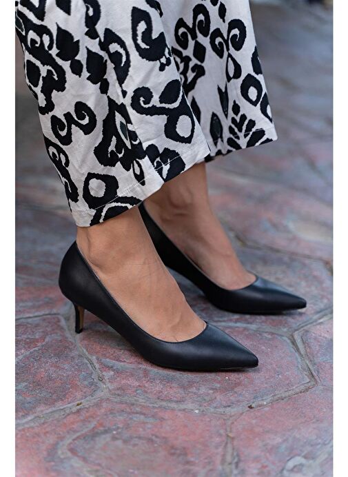 Ece'nin Butiği Ece'nin Butiği Siyah Ekru Kadın Deri Stiletto Nell-277 Topuklu Ayakkabı | Boyner Siyah - 4. görsel