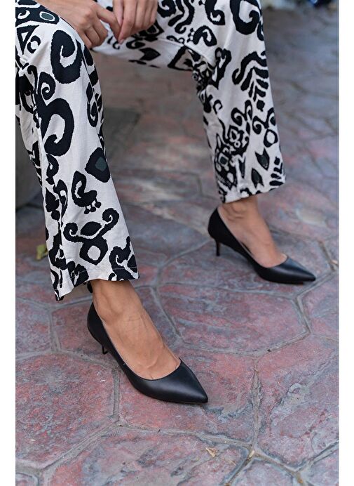 Ece'nin Butiği Ece'nin Butiği Siyah Ekru Kadın Deri Stiletto Nell-277 Topuklu Ayakkabı | Boyner Siyah - 6. görsel