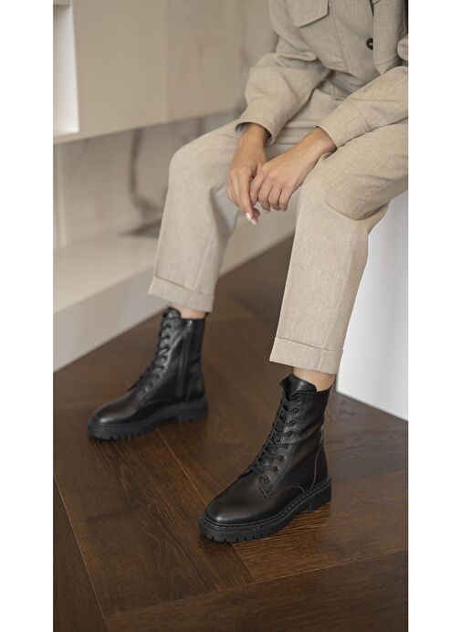 Danita Siyah Deri Postal - Görsel 3