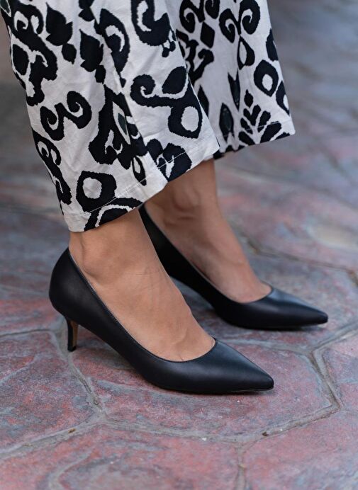 Ece'nin Butiği Ece'nin Butiği Nell Siyah Deri Stiletto Topuklu Ayakkabı | Boyner Siyah - 4. görsel