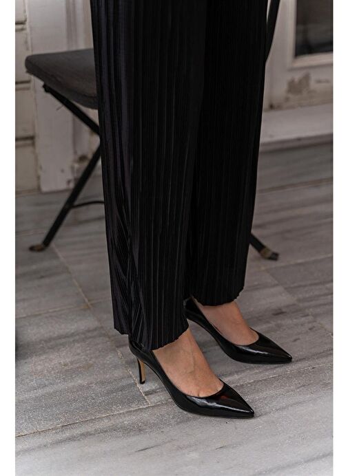 Ece'nin Butiği Siyah Kadın Rugan Stiletto Paprica-65 - Görsel 2