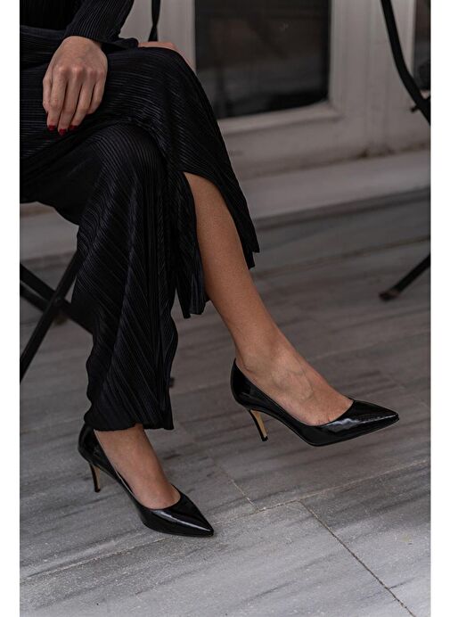 Ece'nin Butiği Siyah Kadın Rugan Stiletto Paprica-65 - Görsel 3