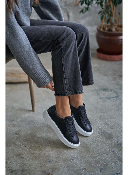 Ece'nin Butiği Siyah Kadın Deri Sneaker Hole-447 - Görsel 6