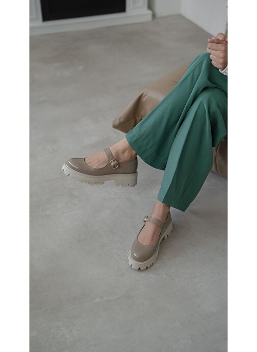 Reyna Vizon Rugan Hakiki Deri Kadın Makosen Ayakkabı - Görsel 2