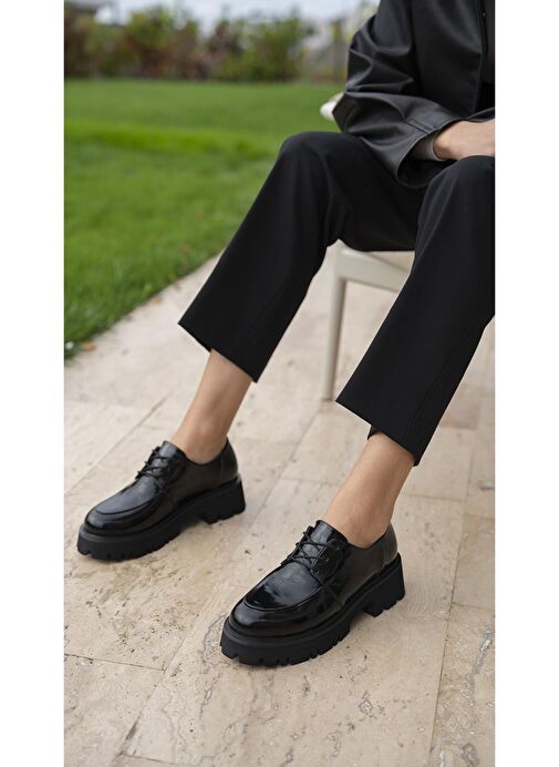 Ece'nin Butiği Siyah Kadın Rugan Günlük Ayakkabı Bela-65 - Görsel 2