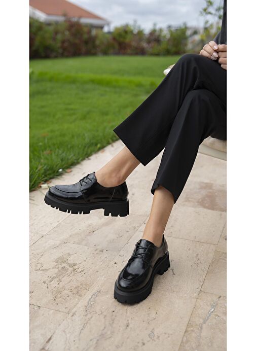 Ece'nin Butiği Siyah Kadın Rugan Günlük Ayakkabı Bela-65 - Görsel 4