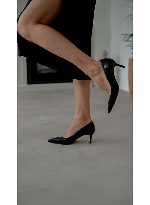 Ece'nin Butiği Siyah Kadın Rugan Topuklu Ayakkabı Brant-65 - Görsel 3