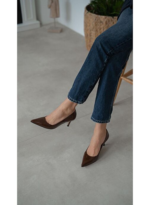 Brant Kahve Rugan Hakiki Deri Topuklu Ayakkabı - Görsel 5