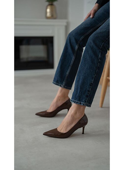 Brant Kahve Rugan Hakiki Deri Topuklu Ayakkabı - Görsel 7