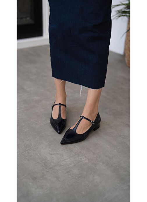 Valdis Lacivert Rugan Hakiki Deri Topuklu Ayakkabı - Görsel 2