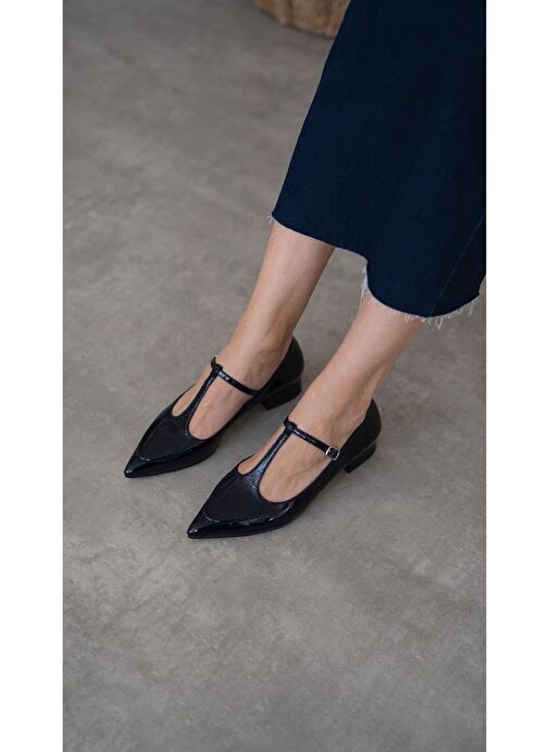 Valdis Lacivert Rugan Hakiki Deri Topuklu Ayakkabı - Görsel 3