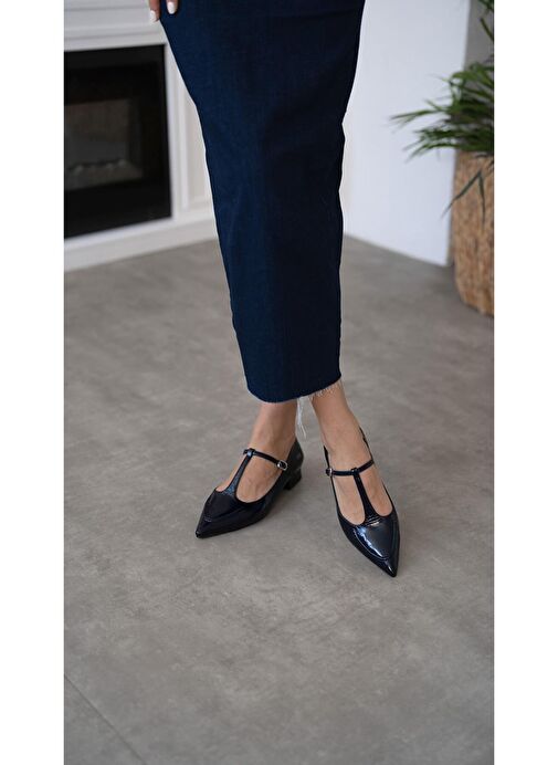 Valdis Lacivert Rugan Hakiki Deri Topuklu Ayakkabı - Görsel 5