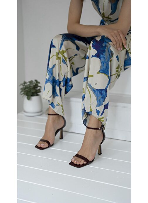 Arrow Bordo Rugan Hakiki Deri Topuklu Ayakkabı - Görsel 4