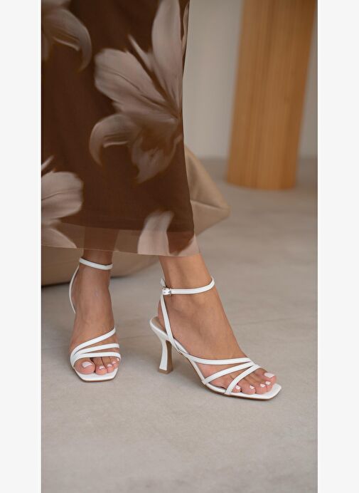 Tobias Beyaz Hakiki Deri Topuklu Ayakkabı - Görsel 2