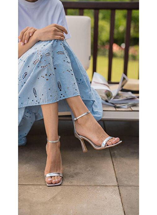 Arrow Lame Hakiki Deri Topuklu Ayakkabı - Görsel 4