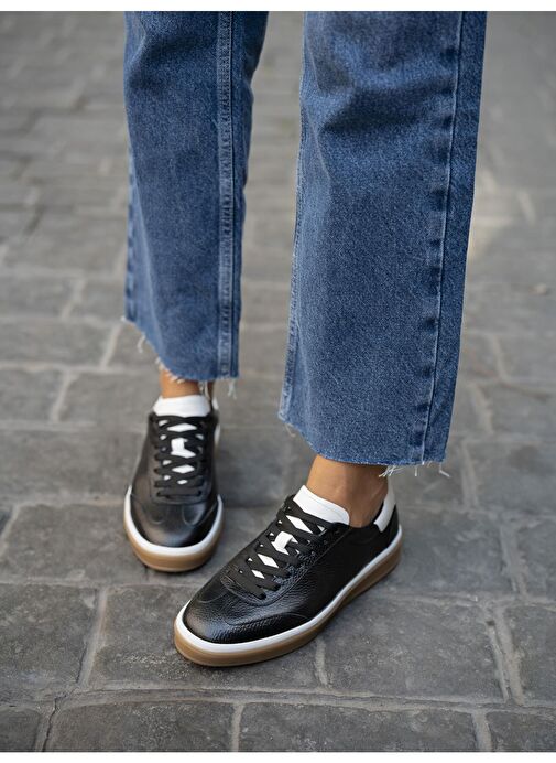 Ece'nin Butiği Siyah-Beyaz Kadın Deri Sneaker Kubo-1 - Görsel 3