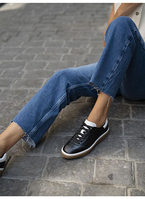 Ece'nin Butiği Siyah-Beyaz Kadın Deri Sneaker Kubo-1 - Görsel 4